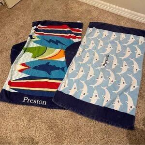 Potterybarn Kids Preston Monogrammed hooded towels